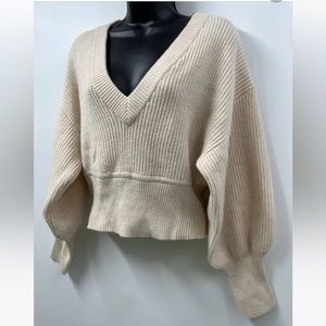 EXPRESS | V-neck Cropped Sweater